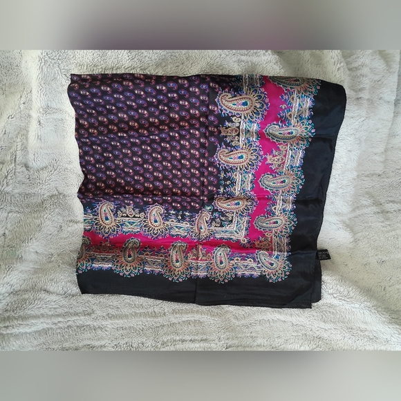 100% silk the specialty house multicolor square scarf - Picture 2 of 8